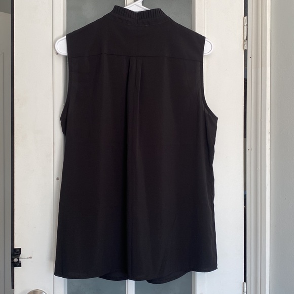 Calvin Klein women’s black classy dressy tank blouse. Size medium - Picture 4 of 6